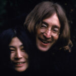 Flashback : John et Yoko posent nus pour la couverture de l’album “Two Virgins”.