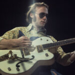 Un titre perdu de Crosby & Stills tombe avant un concert en direct