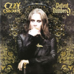 Ozzy Osbourne, chanteur de Black Sabbath, s’éteint à 76 ans.