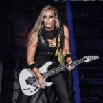 Nita Strauss : la moitié de son troisième album est enregistrée.