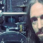 Dirk Verbeuren (Megadeth) joue “Life in Hell” lors d’un clinic de batterie à Amarin Percussion