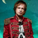 Tobias Sammet (Avantasia) : « Ces groupes qui masquent leur visage ? On dirait un carnaval »