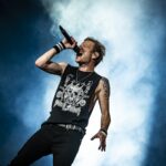 « Je sentais la mort m’étreindre » : Deryck Whibley retrace son enfer – Et le renouveau qui s’en est suivi