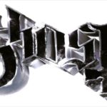 Ghost : Tobias Forge confesse un léger “désalignement angulaire” dans le logo du groupe