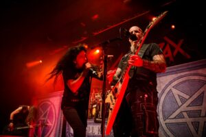 Scott Ian d’Anthrax éclaire le secret des setlists : « C’est toujours surprenant de voir quelles chansons le public connaît vraiment… »