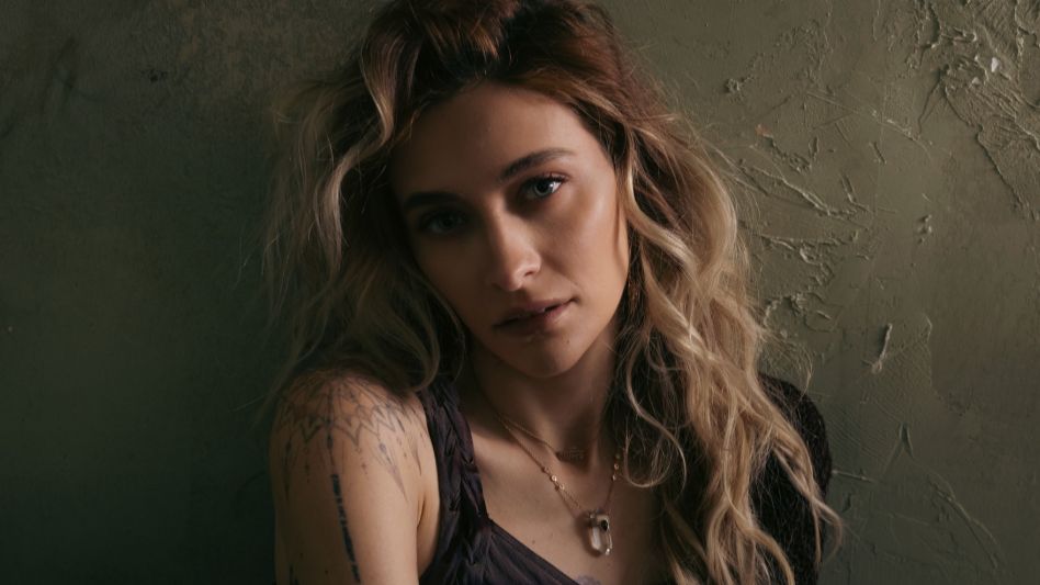 Paris Jackson contrainte de déplacer son concert parisien en raison d’une forte demande.