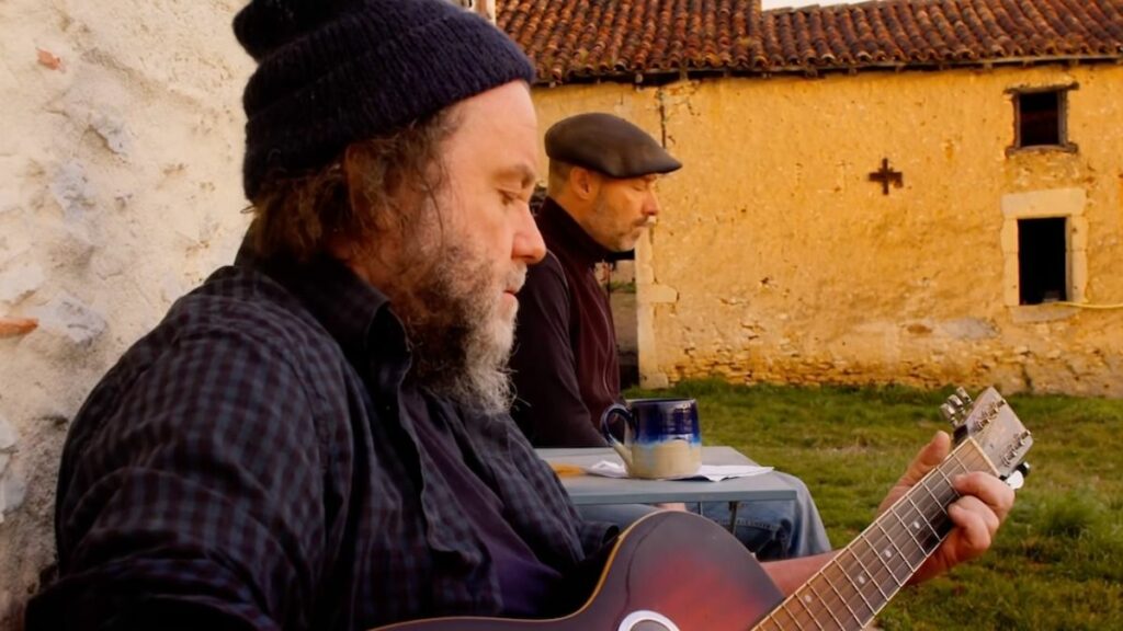 The Inspector Cluzo annonce la sortie du titre “Journey Men” en amont de sa tournée