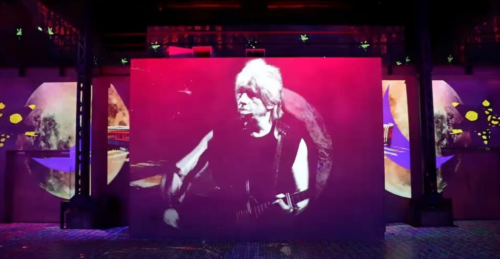 Indochine annonce un concert immersif inédit à Paris
